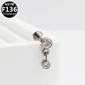 Piercing d'oreille en titane avec chaîne en zircon, design goutte d'eau, bijoux de mode ASTM F136 - Product Image 4