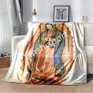 Manta de Franela Estampada Personalizada con Diseño Nuevo Más Vendida en 2024, Regalo para Entusiastas de la Virgen María de Guadalupe - Product Image 1