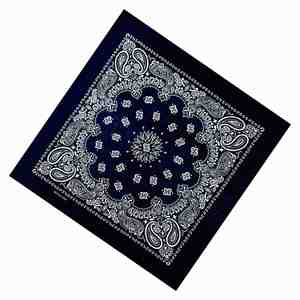 Bandana personnalisée en gros à prix abordable avec logo imprimé, cache-cou, cache-visage, design sur mesure pour hommes, femmes et sport - Product Image 5