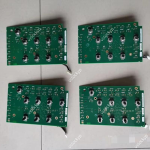 Clavier d'oscilloscope à deux canaux série Tektronix TDS1000B , TDS2000B , TDS2000C - Product Image 1