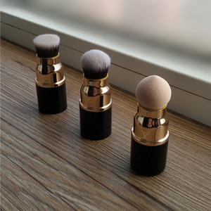 Vliya 3 en 1 Portable Kabuki Maquillage Brosse Nettoyant Fond de Teint Angulaire <span class=keywords><strong>Rétractable</strong></span> <span class=keywords><strong>Blush</strong></span> et Maquillage Éponge Correcteur Brosse - Product Image 5