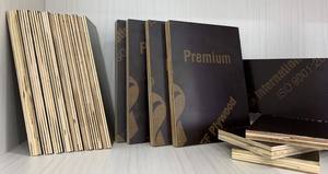 Contreplaqué de revêtement de sol en peuplier de conception moderne de l'équipe professionnelle Emballage personnalisé à bas prix durable Film de bois du Vietnam - Product Image 5