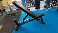 Banc de musculation pliable commercial Dinuo nouvelle version avec inclinaison réglable pour exercices et presse à haltères