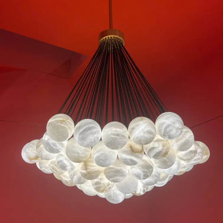Lampu marmer kristal melingkar desain kreatif Modern kustom lampu gantung Alabaster dekorasi toko ruang tamu desain Amerika