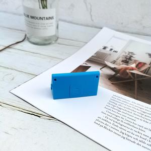 Jiuyi นาฬิกาอิเล็กทรอนิกส์ดิจิตอลโต๊ะข้างเตียง, นาฬิกาอิเล็กทรอนิกส์ทรงสามเหลี่ยมขนาดเล็กของขวัญโปรโมชั่นสำหรับใช้ข้างเตียง - Product Image 2