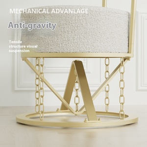 <span class=keywords><strong>Chaise</strong></span> suspendue <span class=keywords><strong>anti</strong></span>-<span class=keywords><strong>gravité</strong></span> en fer forgé en velours d'agneau Canapé de loisirs visuel créatif pour chambre à coucher et restaurant <span class=keywords><strong>Chaise</strong></span> de salon - Product Image 2