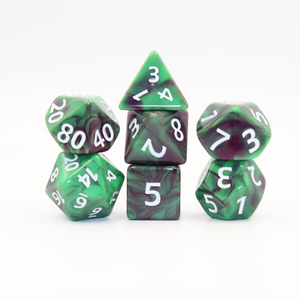 Feeron - Juego de 7 dados poliédricos de acrílico con purpurina galáctica azul y morado para juegos de rol D&D, DND, Pathfinder - Duraderos - Product Image 5