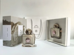 Amouage Reflection Donna Edp Dia para Mujer, Aroma de Lujo a Frutas y Madera, Perfume en Aerosol - Product Image 4