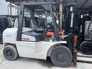 Chariot élévateur diesel d'occasion TCM 10 TONNES 7 tonnes 5 tonnes 2 mâts 4,5 m 3 tonnes 5 tonnes Prix bas Chariot élévateur à moteur d'occasion Heli à Shanghai - Product Image 5