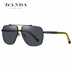 Gafas de Sol Danda con Marco Metálico, Lentes con Degradado Azul, Protección UV400, Estilo para Conducir y Viajar para Hombre - Product Image 5