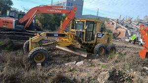 รถเกรดเดอร์มือสอง Caterpillar 140H นำเข้าจากญี่ปุ่น สภาพดี ชั่วโมงการทำงานต่ำ - Product Image 5