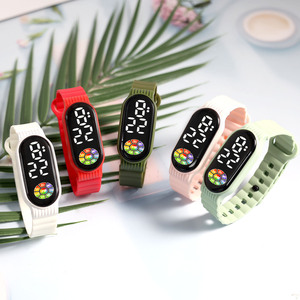 2025 New LED Thể Thao Đồng Hồ M7A-2 Mát Cảm Ứng Không Thấm Nước Sinh Viên Điện Tử Kỹ Thuật Số Đồng Hồ Thời Trang - Product Image 2