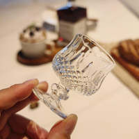 Verres à liqueur vintage de 50 ml avec pied gaufré pour spiritueux