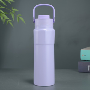 Bouteille de sport isotherme sous vide en forme de diamant de 750 ml, produit d'usine, avec flacons de parfum prêts à l'emploi et pompe à parfum - Product Image 3