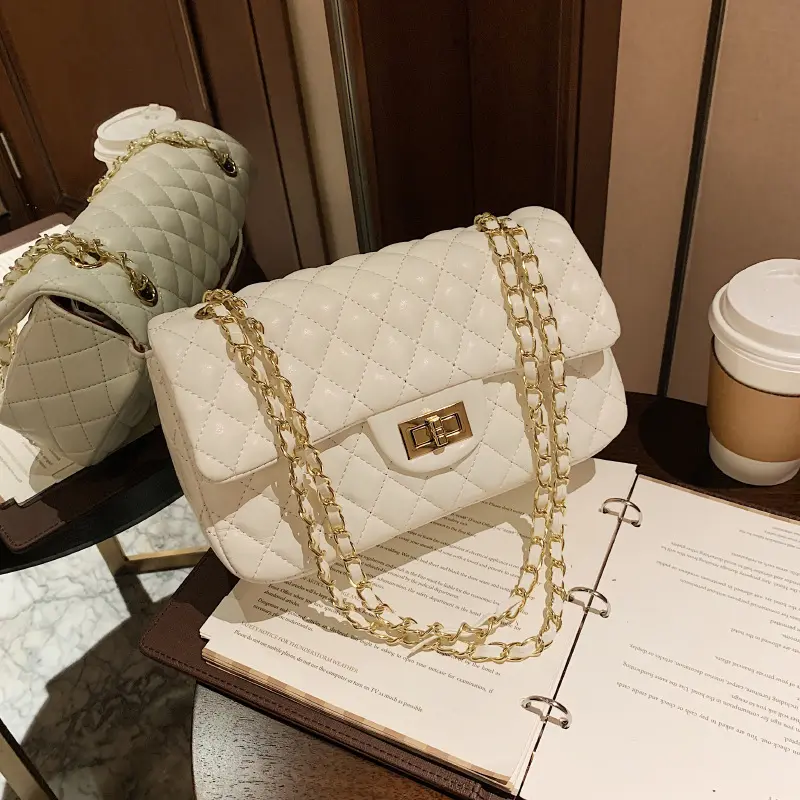 VIP-Katalog berühmte Luxus-Designer-Taschen Briefknopf Messenger-Tasche weiche Ledertaschen für Damen Damen Designer