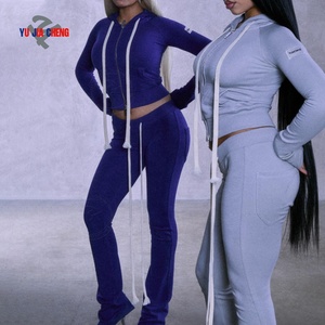 लंबी लड़की के अनुकूल दो टुकड़ा महिलाओं ने स्ट्रीटवियर महिलाओं कस्टम लंबी ड्रॉस्ट्रिंग ज़िप अप हुडी और उच्च कमर लेगिंग फ्लैयर पैंट - Product Image 2