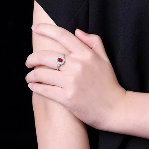 แหวนพลอยทับทิมสีแดงเลือดนก SGARIT เครื่องประดับแฟชั่น แหวนทองคำขาว 18K น้ำหนัก 1.14 กะรัต พลอยทับทิมแท้ธรรมชาติ แหวนแต่งงานสไตล์วินเทจ - Product Image 5