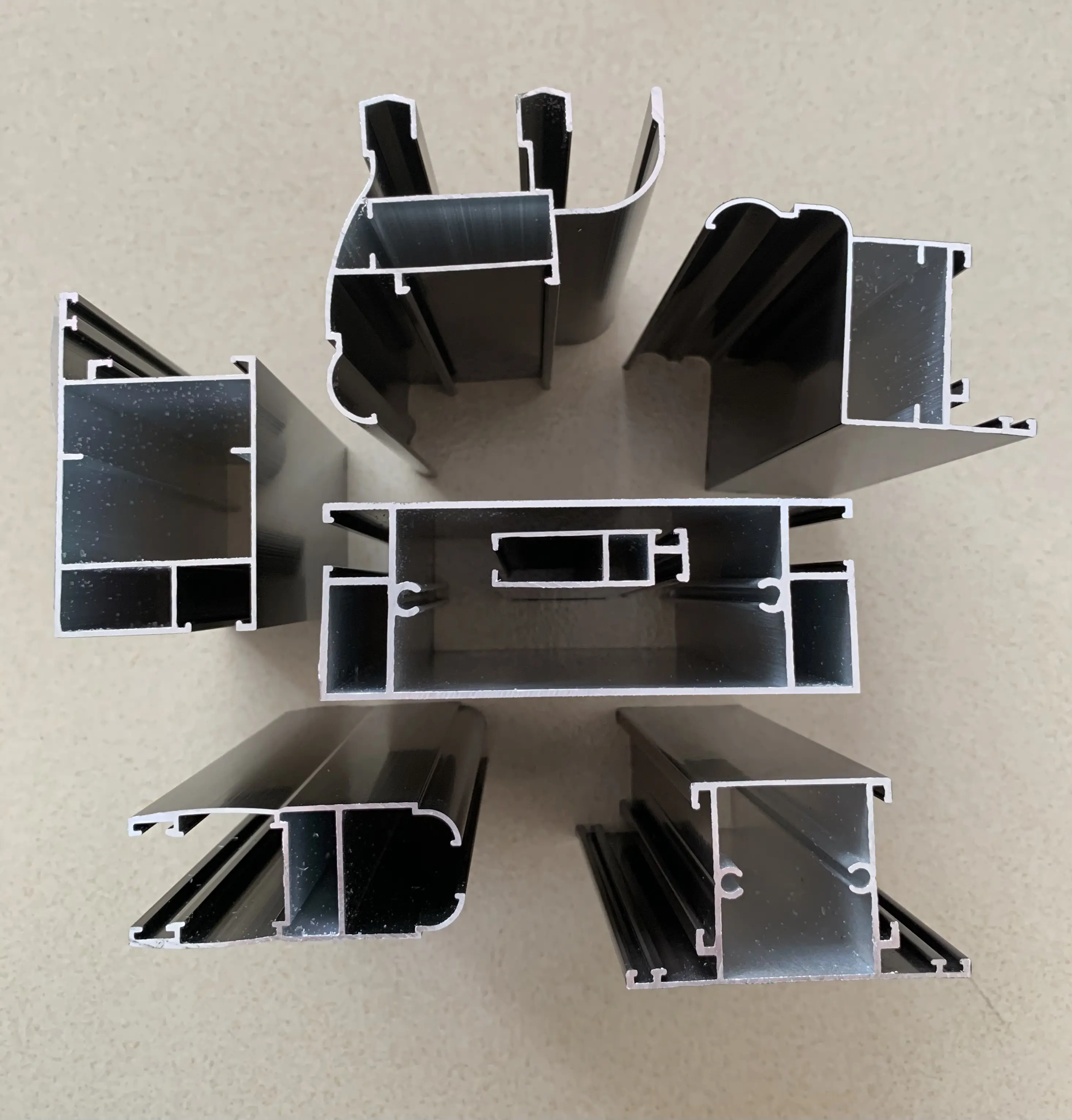 Top quality powder coating aluminum extrusion alloy profiles for aluminium door frame