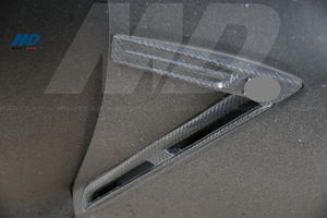 2008-2016 निसान R35 GTR के लिए कार्बन फाइबर फेंडर लोगो प्रतीक - Product Image 2