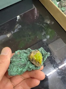 Minerale Verde Heulandite Grezzo, Cristallo per Collezione e Decorazione Domestica, <span class=keywords><strong>Autunite</strong></span>, Calcouranite, Minerali Fluorescenti - Product Image 3