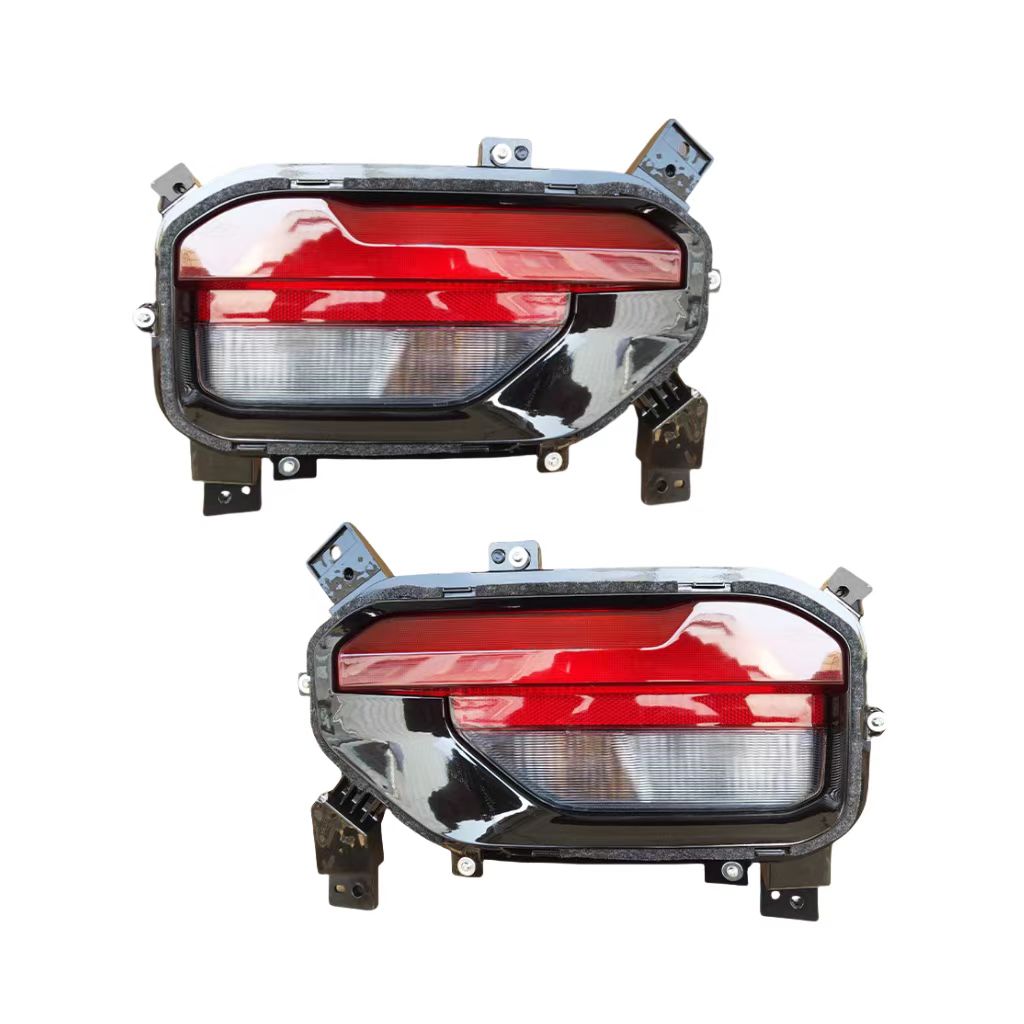 Car Rear Fog Lamp Rear bar Decorative Light for Wuling Baojun 53018-21 Model SGMW Auto Parts Image 3