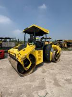 Rouleau compresseur BOMAG BW203 d'occasion durable de 2018 à double tambour avec système hydraulique complet 13 tonnes pour la construction routière