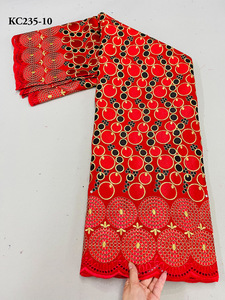 ผ้าบาซินแอฟริกันราคาถูก พร้อ<span class=keywords><strong>ม</strong></span>ผ้าลูกไม้เนื้อวอยล์ สำหรับตัดเย็บเสื้อผ้า ผ้าฝ้าย 100% 5 หลา - Product Image 4