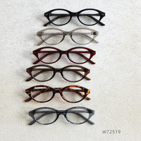 Nouvelles montures de lunettes tendance 2026 pour femmes, style œil-de-chat, en TR90 de qualité supérieure, disponibles en stock, personnalisables avec logo, coloris écaille, rouge et noir.