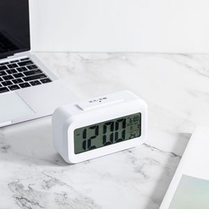Horloge numérique LED multifonctionnelle carrée en plastique moderne avec affichage de la température et de l'humidité, alimentation USB, commande acoustique, pour bureau et cuisine - Product Image 5