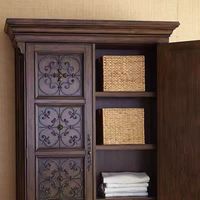 Armoire en bois massif sculpté, style vintage élégant et traditionnel, sur mesure, pour chambre à coucher, grande capacité de rangement, portes à panneaux surélevés