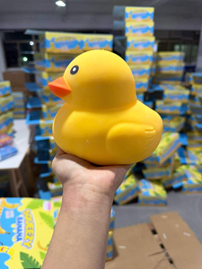 Pato gigante blando CS, juguetes blandos gigantes, lindo pato amarillo y rosa, juguete blando realista, juguetes para niños y adultos - Product Image 3