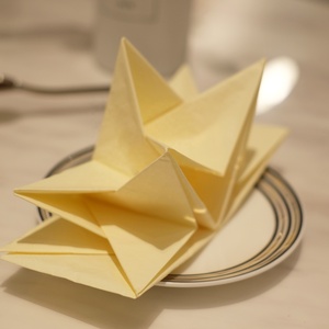 Santian <span class=keywords><strong>papier</strong></span> violet faveur de mariage Cocktail étoile en forme de <span class=keywords><strong>serviettes</strong></span> en <span class=keywords><strong>papier</strong></span> pré-pliées et <span class=keywords><strong>serviettes</strong></span> de haute qualité - Product Image 4