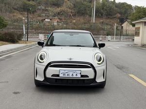 El Auto <span class=keywords><strong>MINI</strong></span> 1.5T <span class=keywords><strong>COOPER</strong></span> ARTIST <span class=keywords><strong>2023</strong></span> de Gasolina Profesional Tiene un Precio de Exportación Relativamente Bajo - Product Image 2