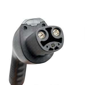 Câble de charge portable Tesla 7 kW 16 A AC 200-220 V avec interface NACS, interrupteur à capteur et câble TPU pour usage domestique - Product Image 4