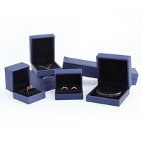 Boîtes rigides de luxe écologiques personnalisées avec logo, imprimées, pour emballage de bijoux de mariage, bracelets, colliers et bagues, vente en gros