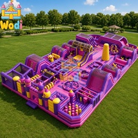 Wahana Lompat Inflatable Parkiukour Terlaris, Lintasan Rintangan Inflatable 5k, Kastil Bouncy Inflatable Indoor untuk Anak-anak