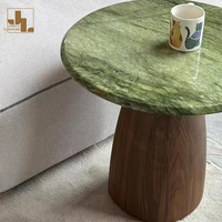 Villa de luxe moderne pour salon canapé en marbre vert Table d'appoint pour chambre d'hôtel Table d'angle ronde avec base en bois Meubles