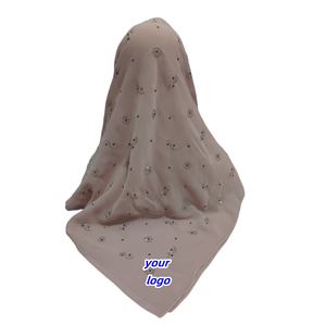 Foulard en viscose de style malaisien strass motif rayé jersey pour l'été 110*110 personnalisé en gros - Product Image 3