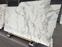Comptoirs de table en marbre blanc Calcatta et granit pour hôtels, design contemporain, motifs sur mesure de haute qualité