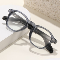 MS 3013 Lunettes élégantes pour femmes en acétate, monture carrée et ronde, texture transparente, branches épurées, finition soignée