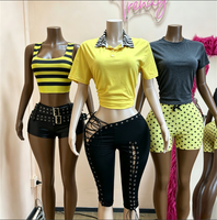 Ensemble deux pièces tendance Jiubaju : short à lacets et haut court ajusté à col carré imprimé rayé pour femme, avec ceintures et short en similicuir PU