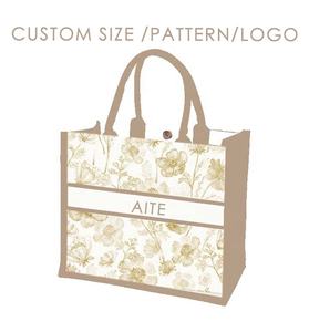Оптовая Продажа с фабрики, изготовленные на заказ холщовые сумки, винтажный цветочный дизайн со скрытой пряжкой, термопереводная печать для подарка - Product Image 4