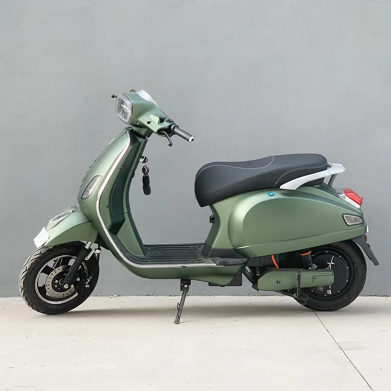 Commercio all'ingrosso 45 km/h lungo raggio CKD scooter elettrico per adulti mini moto elettrico scooter fabbrica direttamente Scooter Mobile con EEC