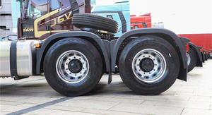 Camión Tractor Diésel Faw Usado >450hp 11-20T Conducción Izquierda 6x4 para Transporte Minero Precio en África - Product Image 3