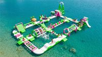 Parcours d'obstacles aquatiques gonflables flottants avec escalade, trampoline et toboggan pour les centres de villégiature, les lacs et les entreprises de location