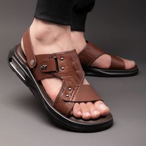 Sandales pour hommes, nouveau style d'été, chaussures de plage, sandales en cuir, chaussures tendance pour hommes à semelle souple, une paire de chaussures pour deux occasions, confortables pour hommes - Product Image 3