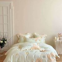 Ensemble de literie en coton pur de style princesse mignon avec housse de couette brodée de fleurs