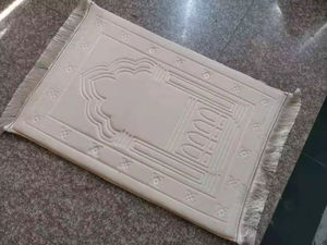 Alfombra de oración islámica musulmana Sejadah de mayor calidad al por mayor de estilo turco 2025, alfombra de oración acolchada de espuma viscoelástica ergonómica - Product Image 5