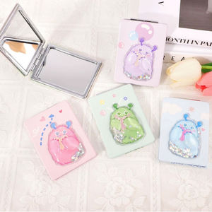 カスタムロゴ入り高級ピンクうさぎミラー、キュートなポケット折りたたみ式PUレザー、ステッカー装飾、水の流砂メイクアップミラー（女の子向け） - Product Image 3