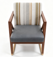 Chaise de salle à manger d'hôtel en bois massif, design nordique moderne minimaliste, stable et écologique, avec dessin CAO